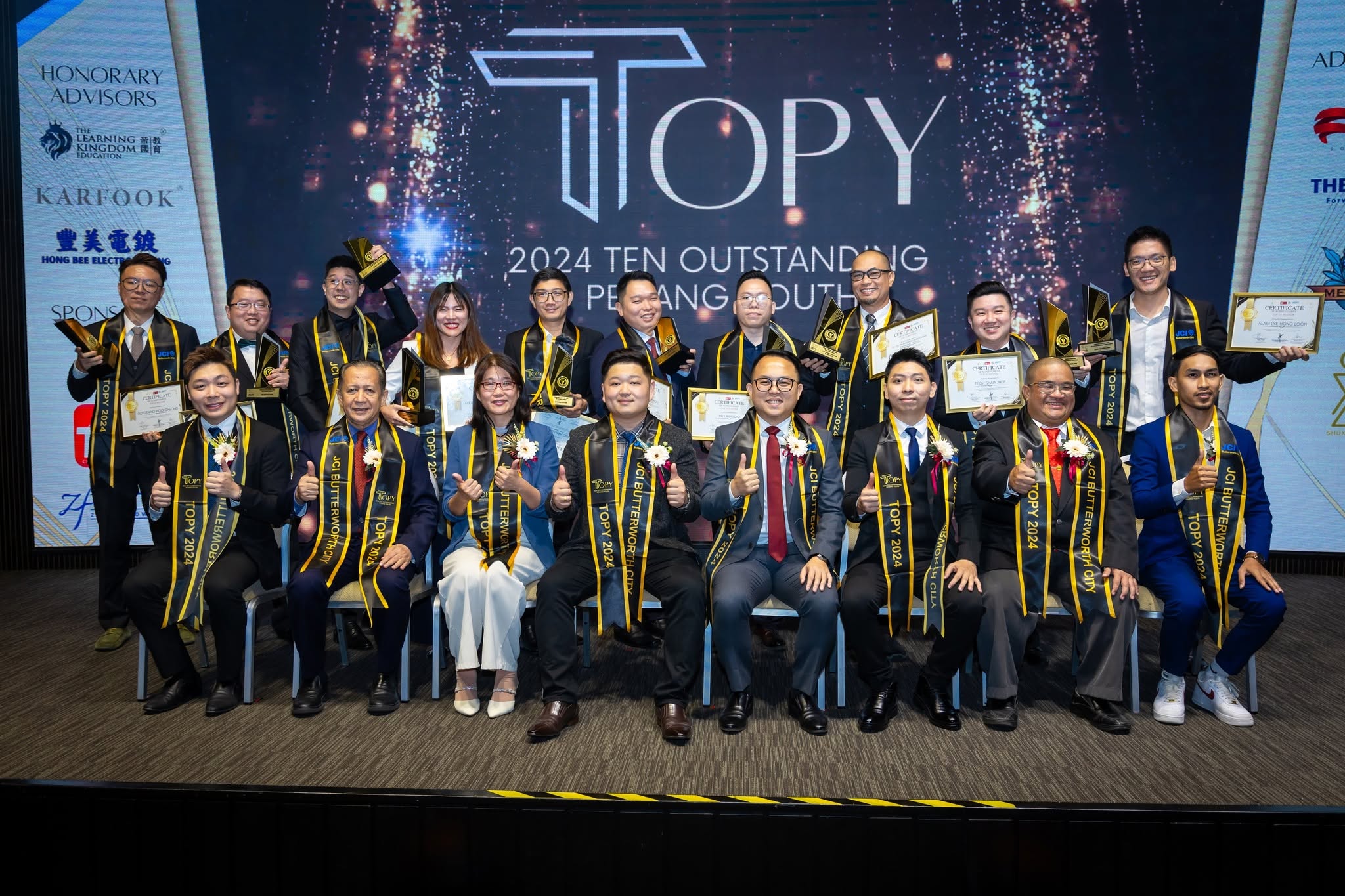 Group photo of TOPY 2024 Ten Outstanding Penang Youth award winners