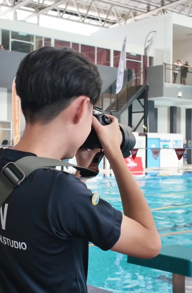Behind the scenes at a sports event photo shoot